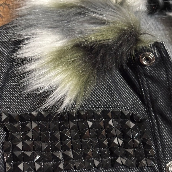 Weissman Dark Gray Costume Jacket with Faux Fur - Picture 2 of 10